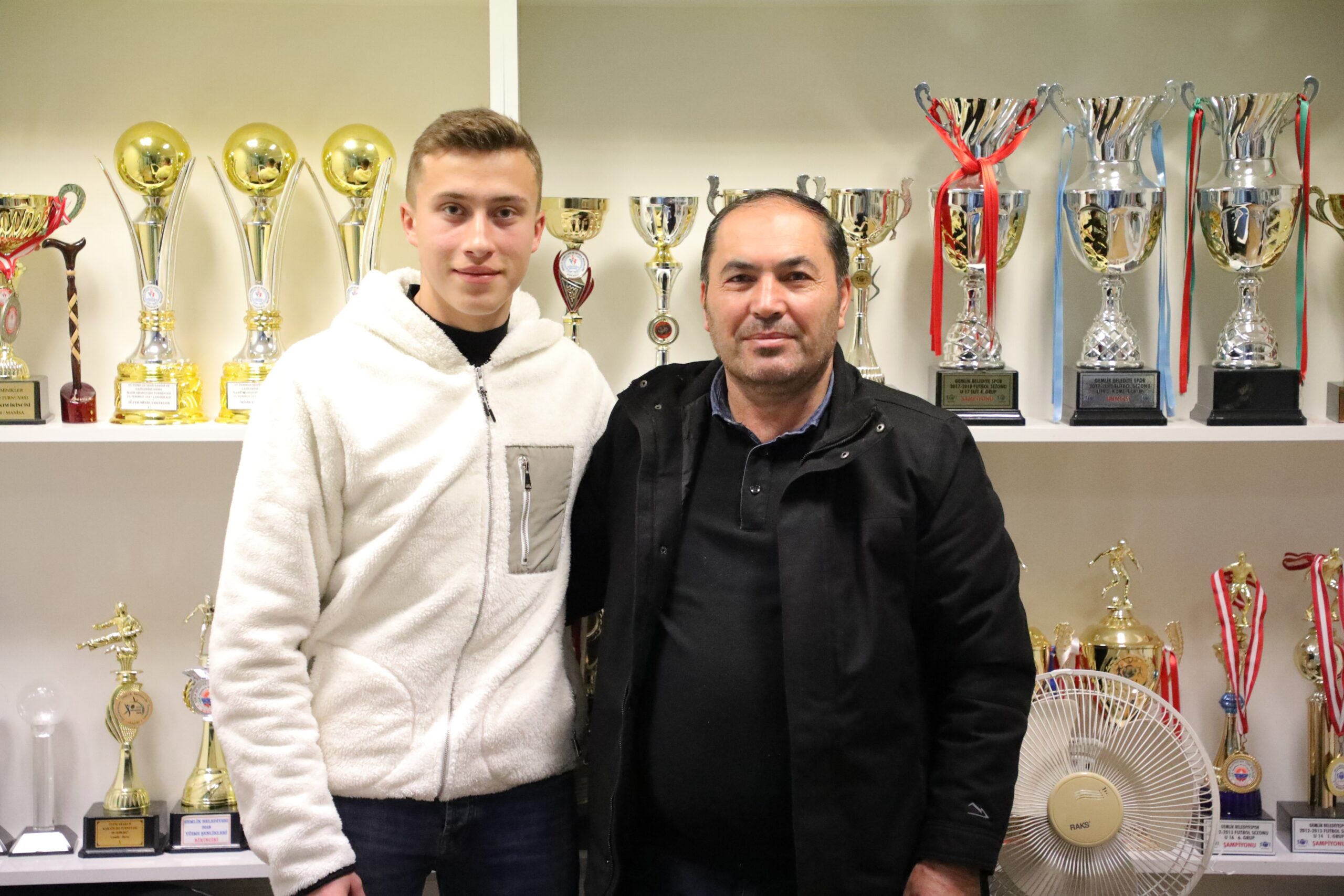 Gemlik Belediyespor iki sporcu daha kazandırdı