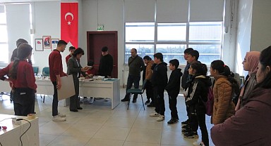 Depremzede çocuklara bilim turu