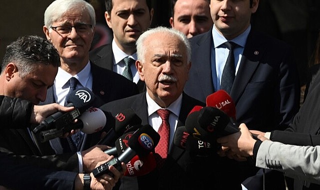 Doğu Perinçek adaylık başvurusunu yaptı