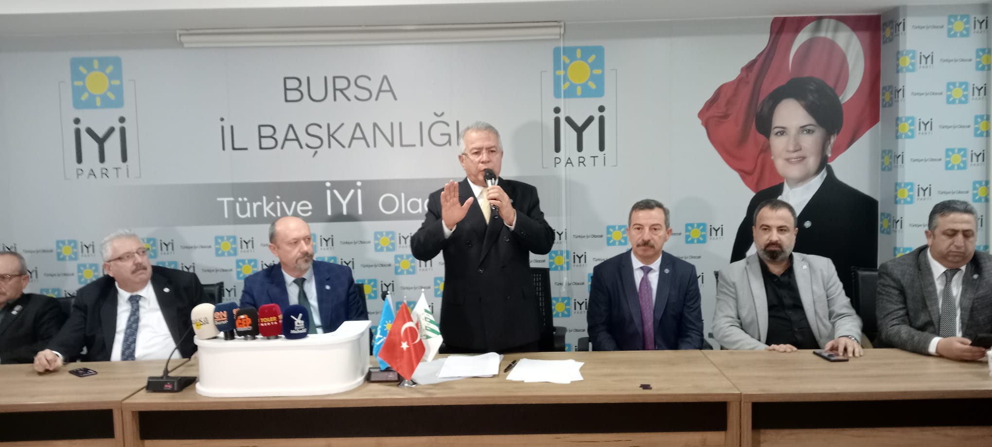 İYİ Parti’den Bursa’da gövde gösterisi