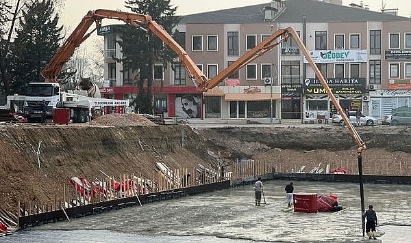 Merkez Park Şekilleniyor