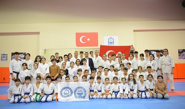 ŞAMPİYONLARI BAŞKAN YILMAZ UĞURLADI