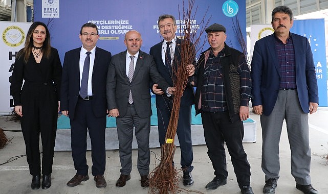 Üretim çiftçiden destek Büyükşehir’den