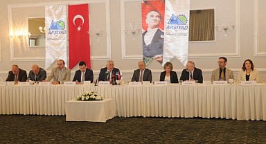 ARSİYAD 20. YAŞINA ÖDÜL TÖRENİ İLE GİRİYOR