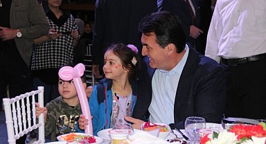 Bursa’da yetim çocuklar için iftar programı düzenlendi