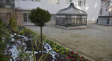 BURSALI ÂŞIK YUNUS’A VEFA
