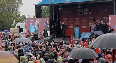 Ekrem İmamoğlu İnegöl’de vatandaşlarla buluştu