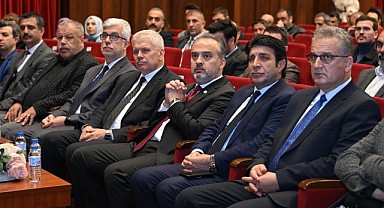 Sahne şantiyeye döndü