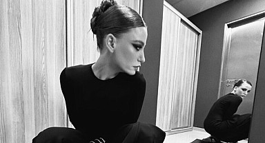 Serenay Sarıkaya siyah elbisesiyle poz verdi
