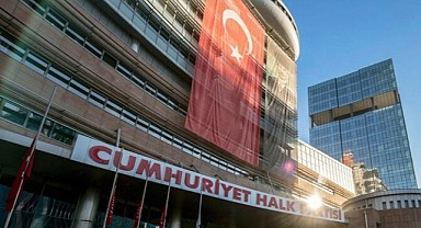 Siyasi partilerde milletvekili aday listeleri belirleniyor: 5 partiye 17 bin başvuru