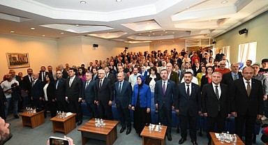Bursa milletvekilleri mazbatalarını aldı