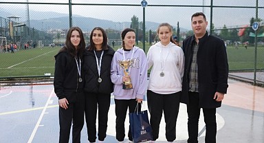 Bursa’da gün; gençlerin