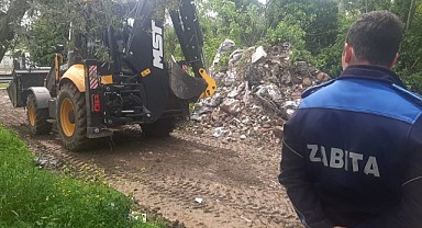 GEMLİK’TE HAFRİYAT ATIKLARINI EVDEN ALMA DÖNEMİ BAŞLADI, DENETİMLER SIKLAŞTI