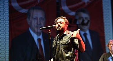GENÇLİK BAYRAMI YILDIRIM’DA COŞKUYLA KUTLANDI
