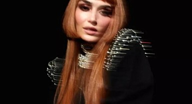 Hande Erçel imaj değiştirdi