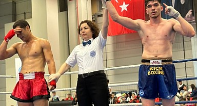 KİCK BOKS TURNUVASINDA YILDIRIM RÜZGARI