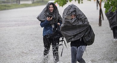 Meteoroloji sağanak için saat verdi! 7 bölge için de önemli uyarı
