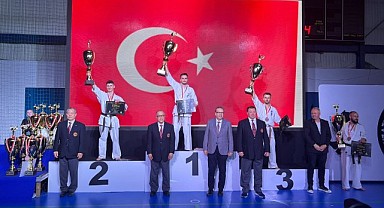Yıldırımlı sporcular tarih yazdı