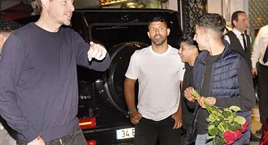 Taksi bulamayan Sergio Agüero’ya Gökhan Gönül yardımcı oldu