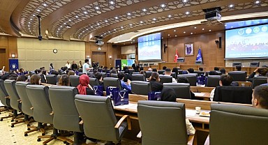 Yerel ve ulusal sorunlara genç bakış