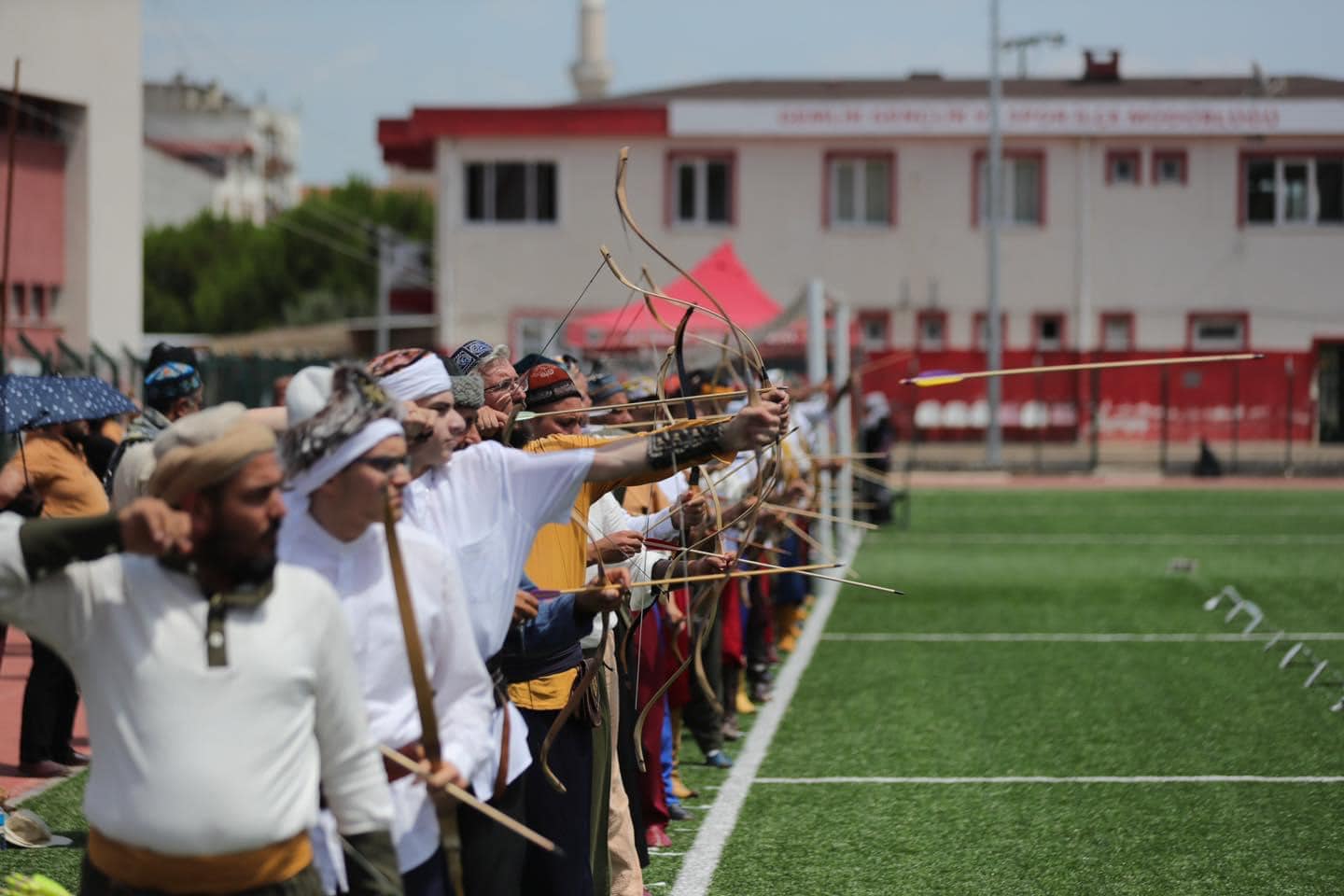 Geleneksel Okçuluk ve Puta Koşusu Gemlik’te düzenlendi