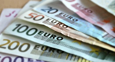 Euro günün rekorunu kırdı