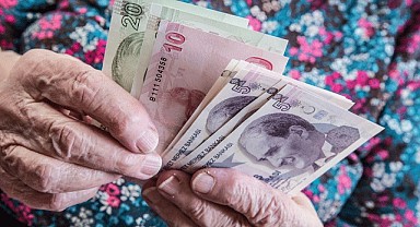 Emekli Maaşına Yasa Teklifi Geliyor