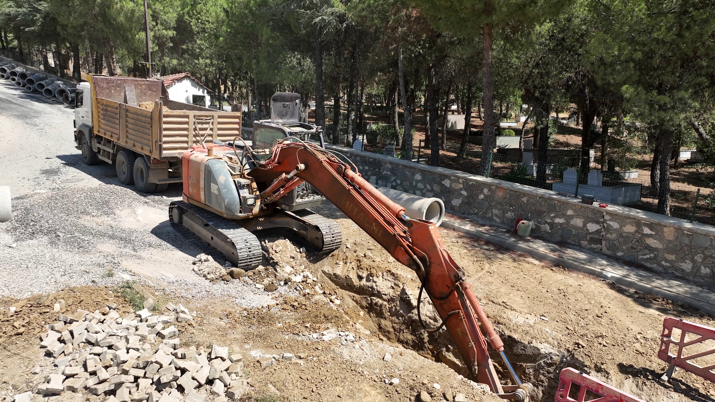 GEMLİK’İN ALTYAPISI GÜÇLENİYOR