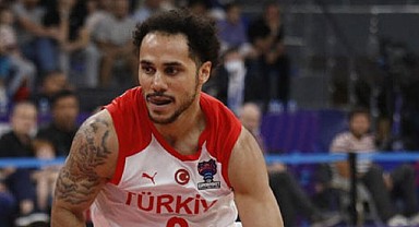 Larkin’den Duygusal Veda