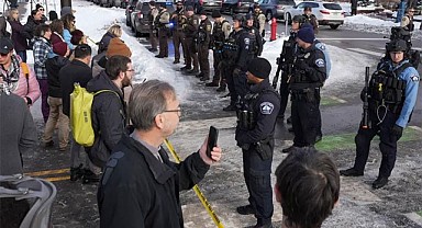 Göçmen Karşıtı Protesto Kanlı Bitti