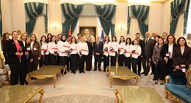 Bursa’da Raylar Kadınlara Emanet