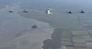 Mont Saint-Michel Üzerinde Nükleer Mesaj