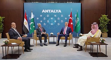 Antalya’da Kritik Dörtlü Zirve