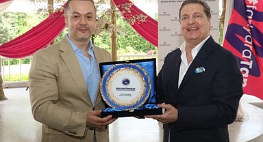 BALKANTÜRKSİAD ANNELER GÜNÜNÜ KUTLADI