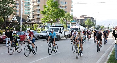 Bursa’da pedallar ‘Daha Fazla Kadın Yarışmacı’ için döndü