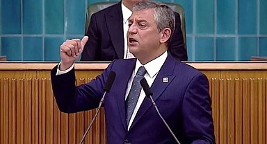 CHP’de Gergin Grup Toplantısı