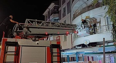 Komşuları haber alamadı, ekipler harekete geçti
