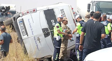 Nişan yolunda feci kaza