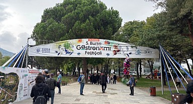 Bursa Gastronomi Festivali “Fetheden Lezzetler” temasıyla başladı
