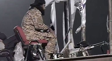 Afganistan’da Maçta Silahlı Nöbet